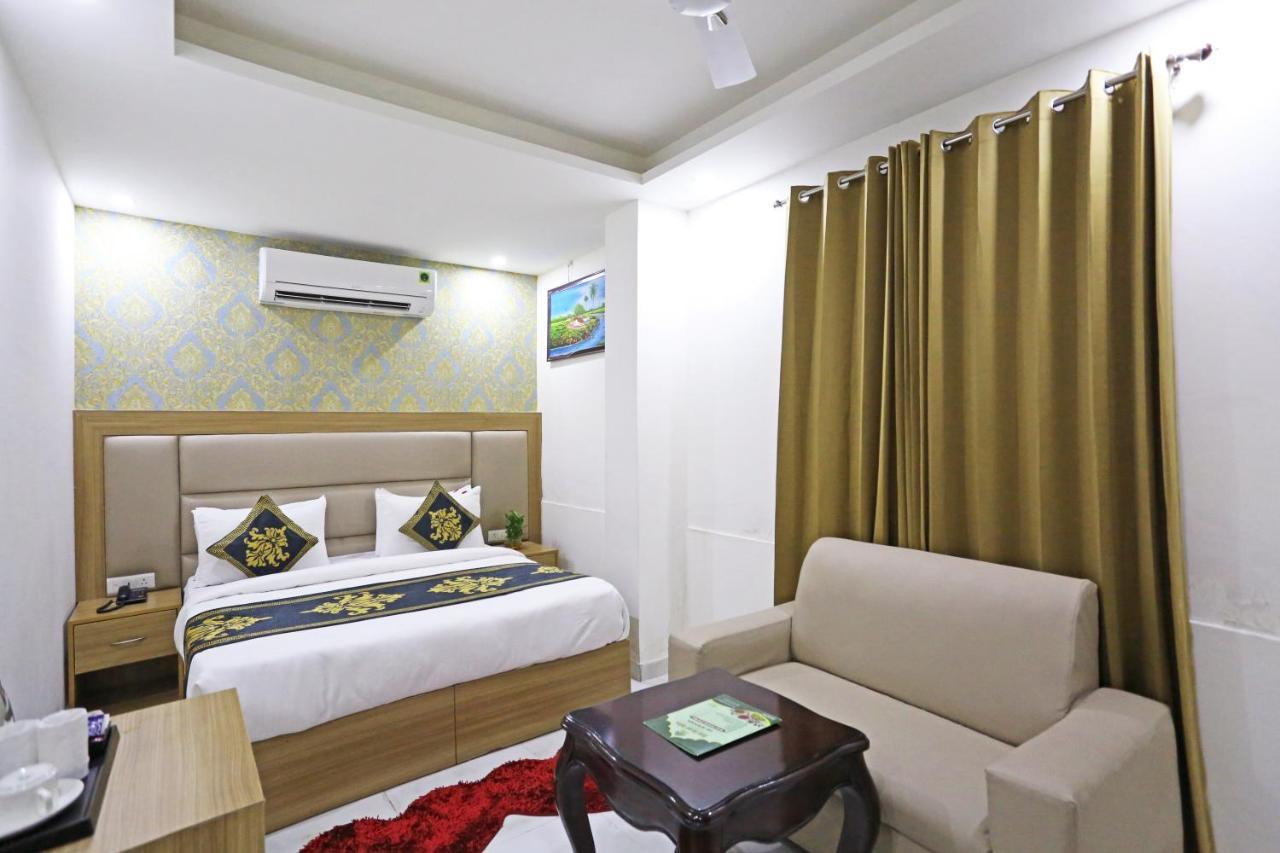 Hotel Decent Suites - Delhi Airport Νέο Δελχί Εξωτερικό φωτογραφία